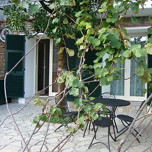 Appartamento Agriturismo Le Gocce, Villa Faraldi